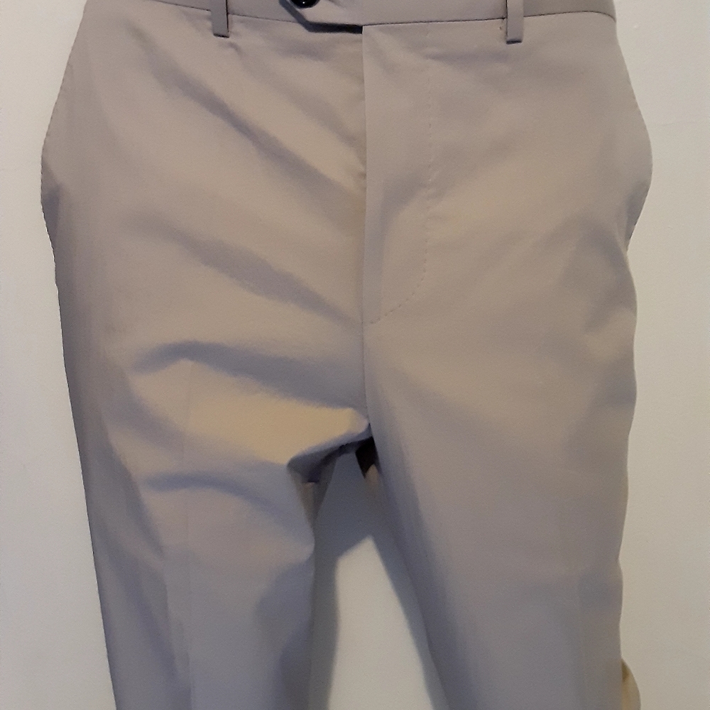 Thin like a paper 32 w Hugo Boss lightweight pants